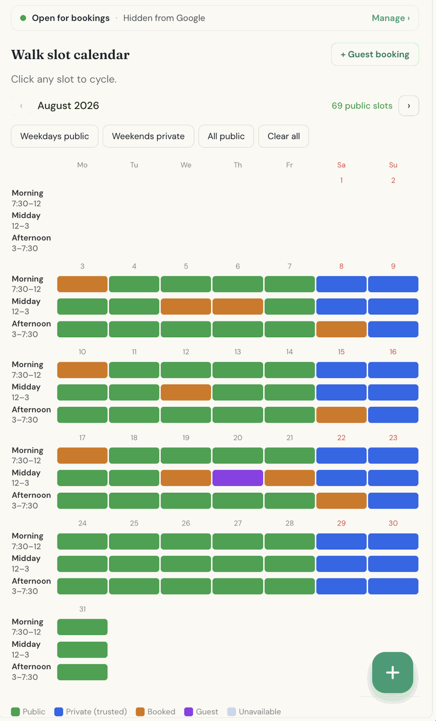 Dog walker's slot calendar — green public weekday slots, blue private trusted-only weekend slots across morning, midday and afternoon rows